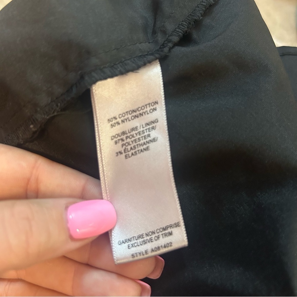 CHIC by JACOB size XS little black dress, 3/4 back zip. Knee length, mesh collar - Picture 5 of 10